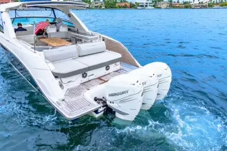 Thumbnail von Sea Ray SLX 400 Outboard