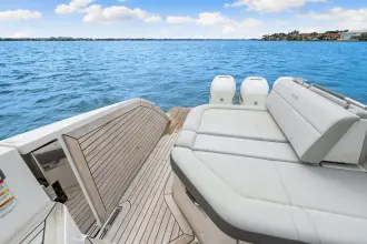 Thumbnail von Sea Ray SLX 400 Outboard