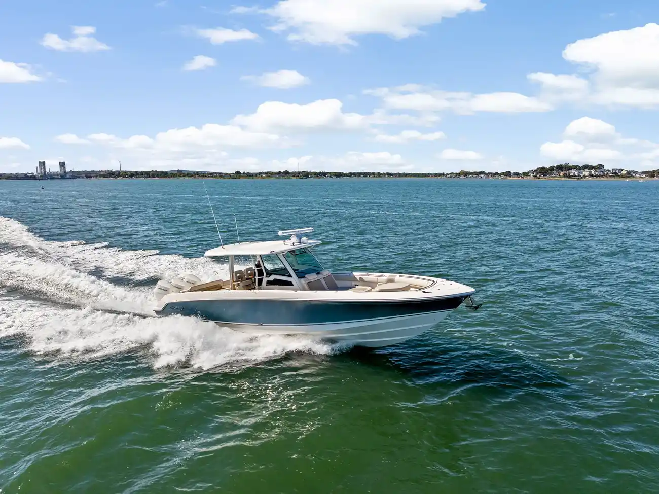 Boston Whaler 380 Outrage