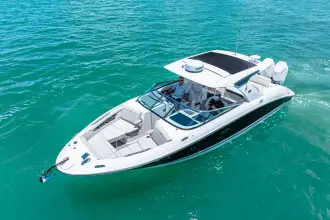 Thumbnail von Sea Ray SLX 350 s motorem