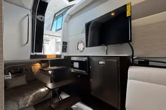 Thumbnail von Cruisers Yachts 42 GLS OB