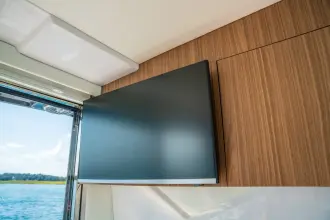 Thumbnail von Cruisers Yachts 42 Cantius