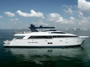 Thumbnail von Hatteras 	100 Motor Yacht  Living the Experience
