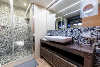 Thumbnail von Pershing 92