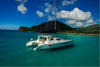 Voyage Yachts 480e ELECTRIFY