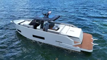 Thumbnail von De Antonio Yachts D42
