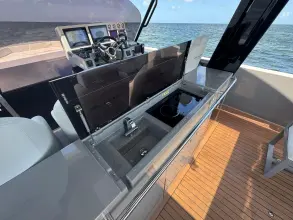 Thumbnail von De Antonio Yachts D42