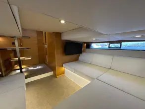 Thumbnail von De Antonio Yachts D42