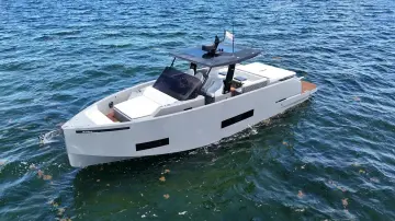 Thumbnail von De Antonio Yachts D42