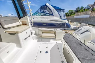 Thumbnail von Boston Whaler 405 Conquest