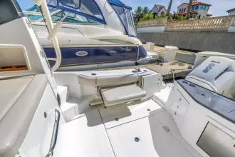 Thumbnail von Boston Whaler 405 Conquest