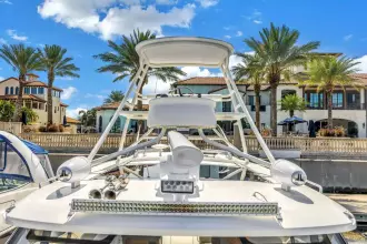 Thumbnail von Boston Whaler 405 Conquest