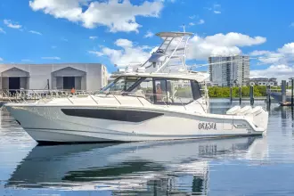 Thumbnail von Boston Whaler 405 Conquest