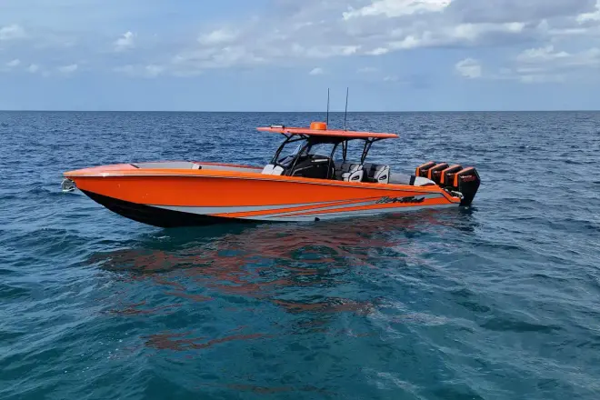 Nor Tech 390 Sport Center Console