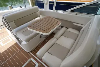Thumbnail von Boston Whaler 320 Vantage