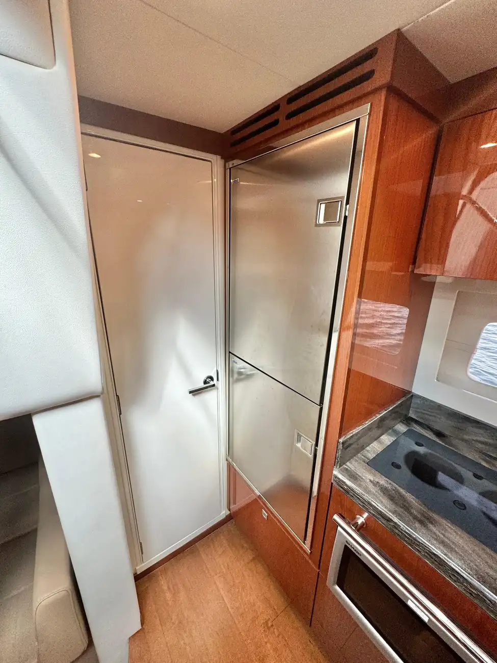 Thumbnail von Sea Ray 410 Sundancer