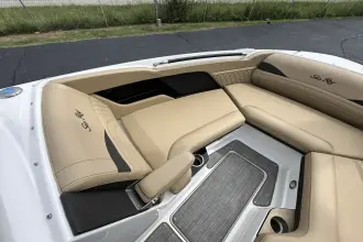 Thumbnail von Sea Ray SLX 260