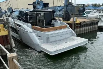 Thumbnail von Cruisers Yachts 46 Cantius