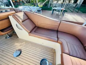 Thumbnail von Chris Craft Launch 32