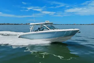 Thumbnail von Boston Whaler 320 Vantage