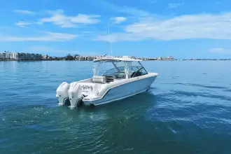 Thumbnail von Boston Whaler 320 Vantage