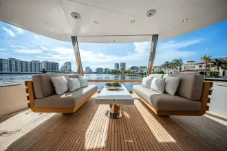 Thumbnail von Azimut Magellano 25M