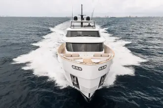 Thumbnail von Azimut Magellano 25M