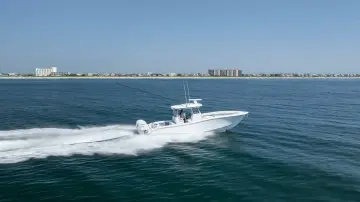 Thumbnail von Yellowfin 36 Offshore