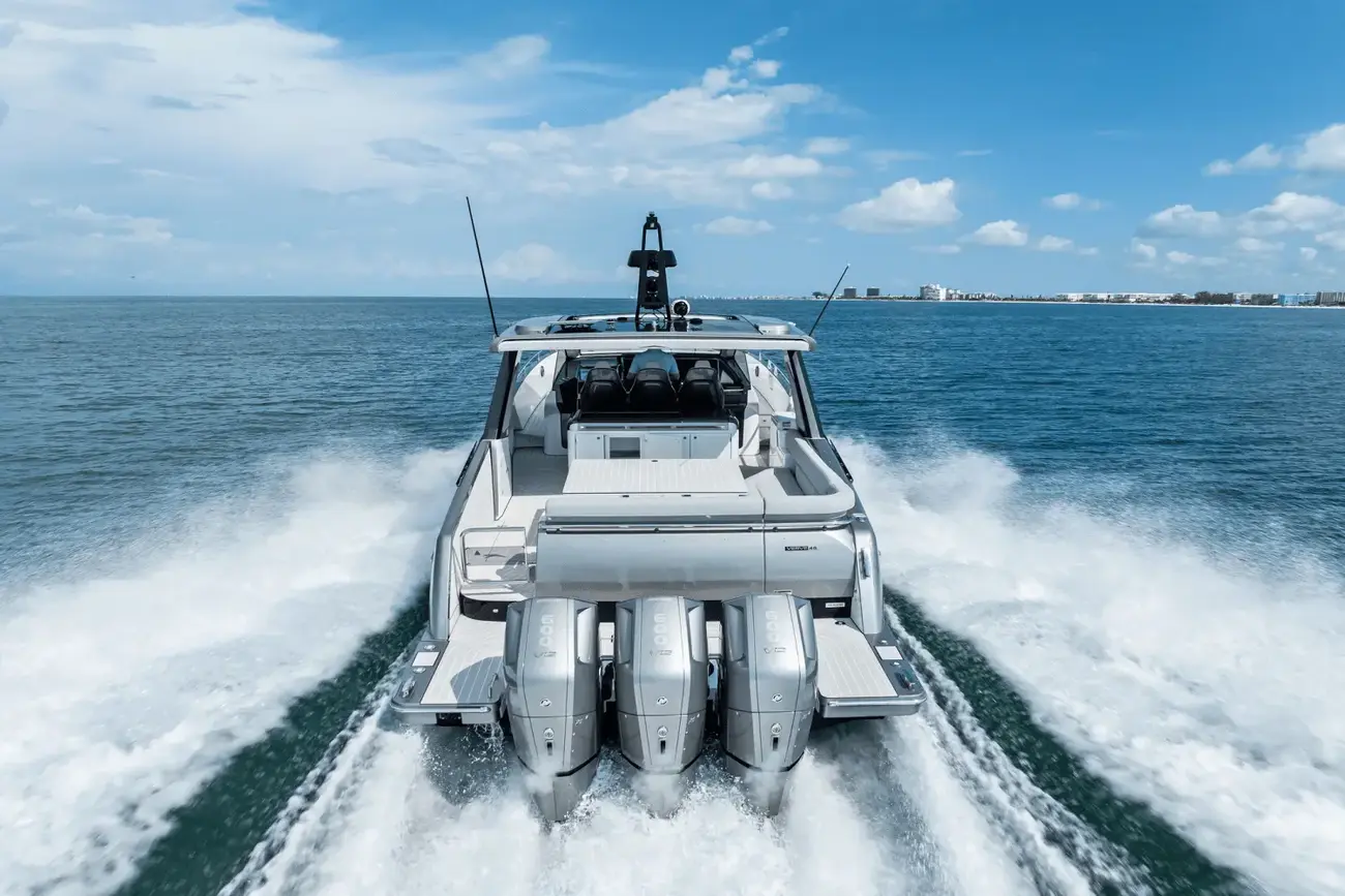 Thumbnail von Azimut 48