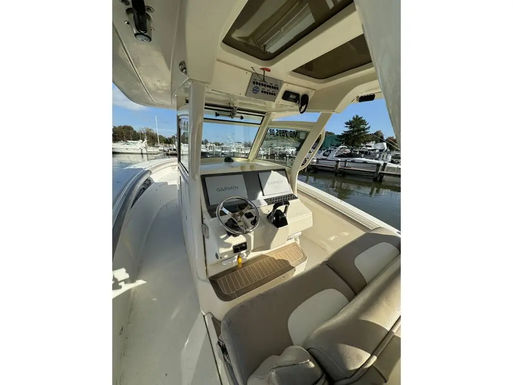 Thumbnail von Scout 345 Sportfish