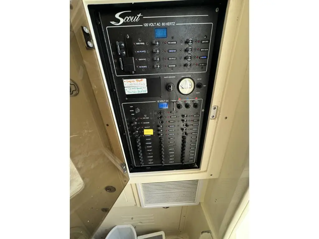 Thumbnail von Scout 345 Sportfish