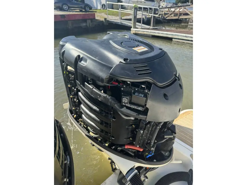 Thumbnail von Scout 345 Sportfish