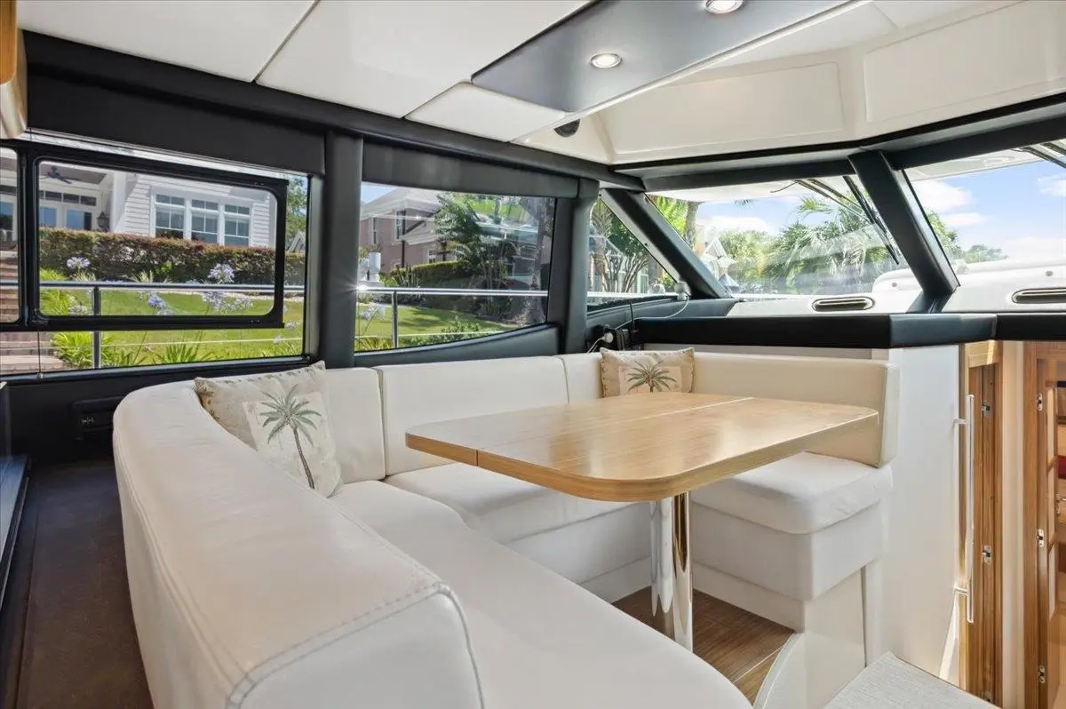 Thumbnail von Azimut 43