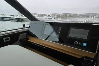 Thumbnail von Tiara Yachts 48LE