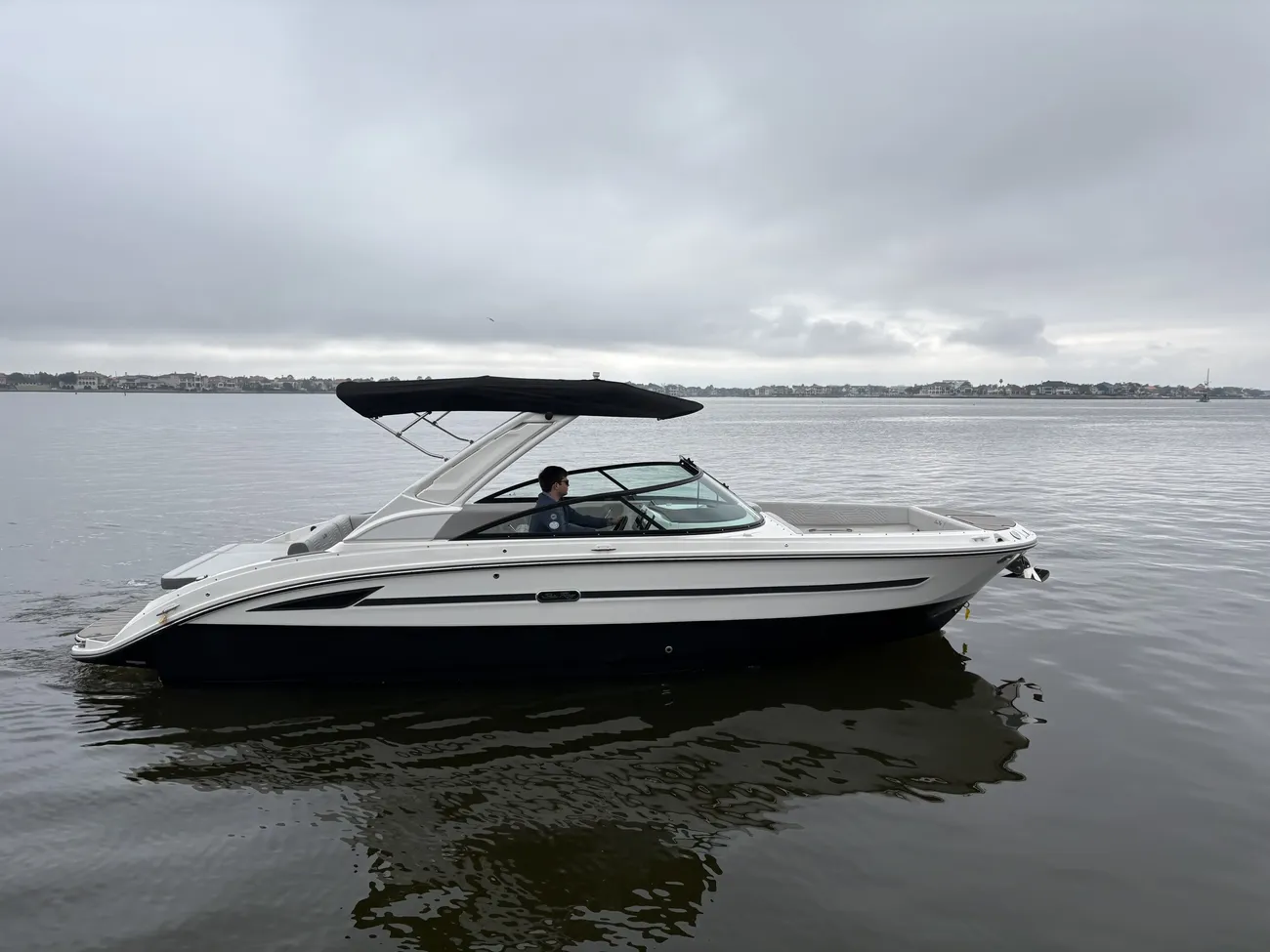 Sea Ray SDX 270 Surf