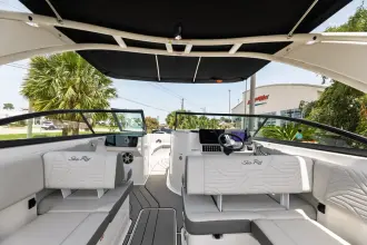 Thumbnail von Sea Ray SDX 270 Surf