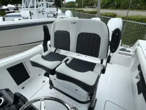 Thumbnail von Tidewater Boats 256 CC