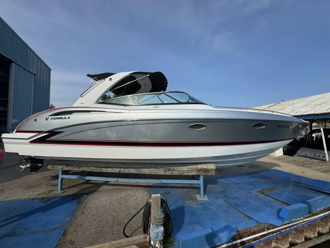 Thumbnail von Formula 310 Sun Sport Panacea