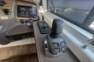 Thumbnail von Cruisers Yachts 45 Cantius