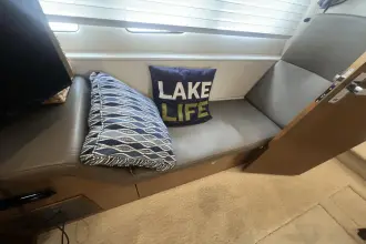 Thumbnail von Cruisers Yachts 45 Cantius