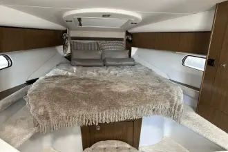 Thumbnail von Cruisers Yachts 35 Express