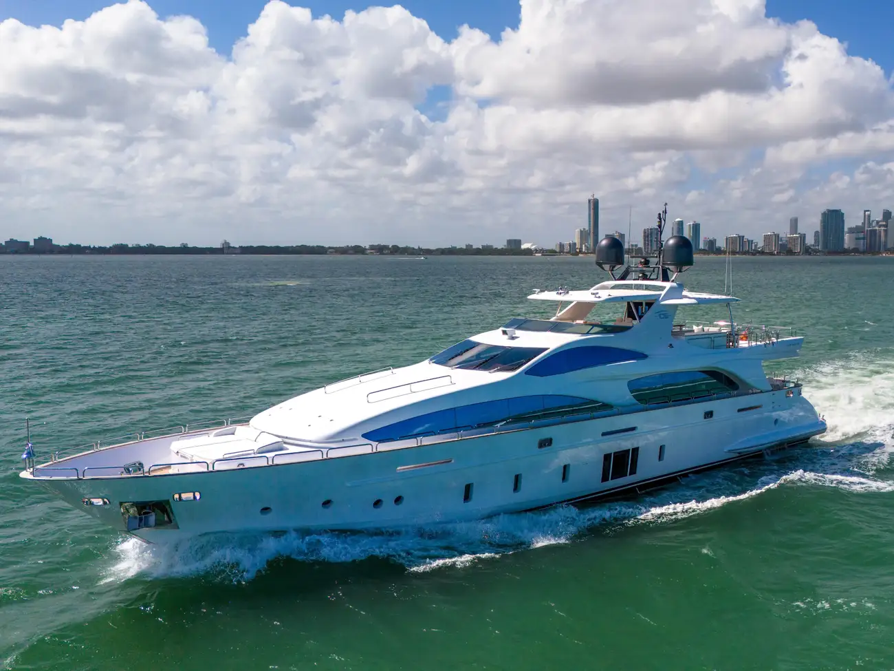 Thumbnail von Azimut Grande 105