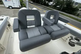 Thumbnail von Boston Whaler 25 Outrage