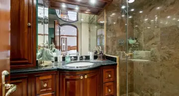 Thumbnail von Crescent 120