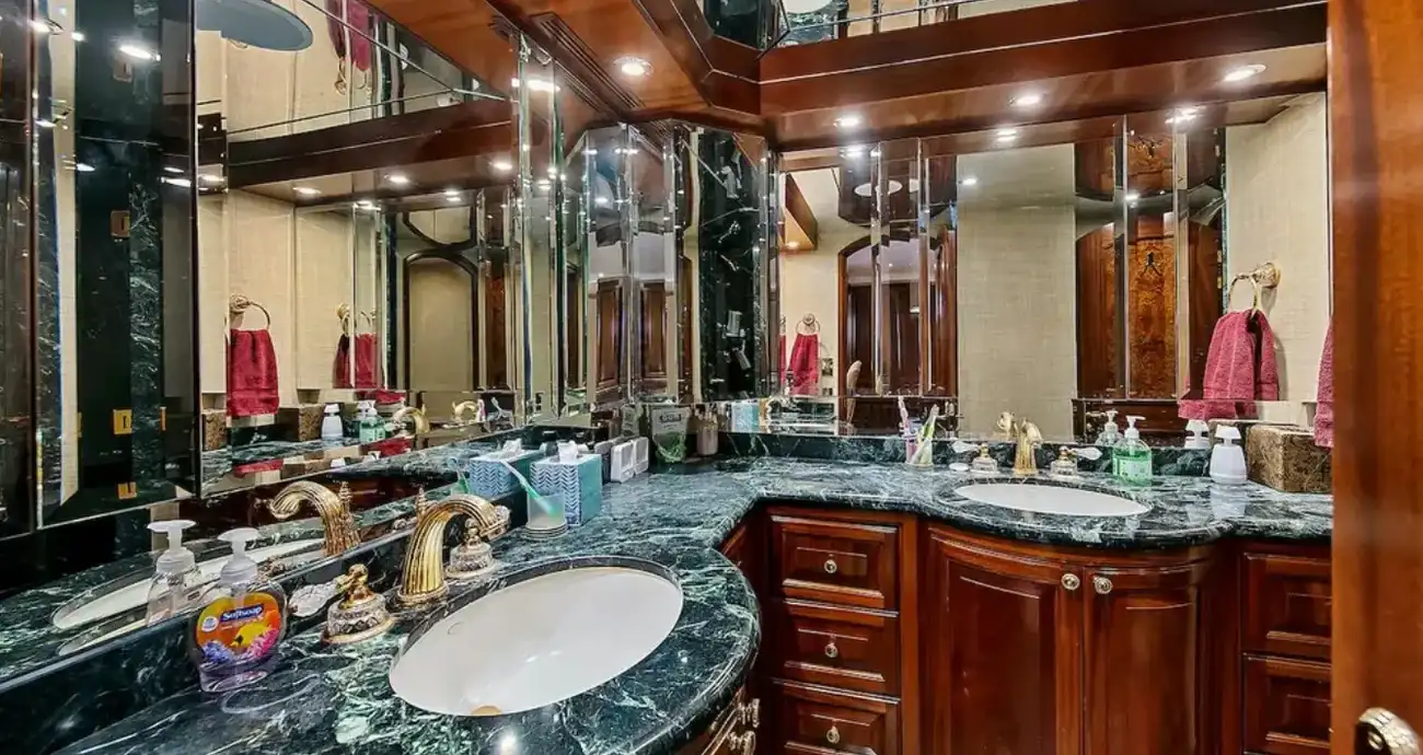 Thumbnail von Crescent 120