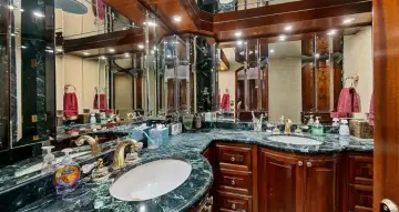 Thumbnail von Crescent 120