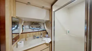 Thumbnail von Crescent 120