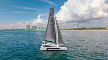 Thumbnail von McConaghy Mc60 Noble House