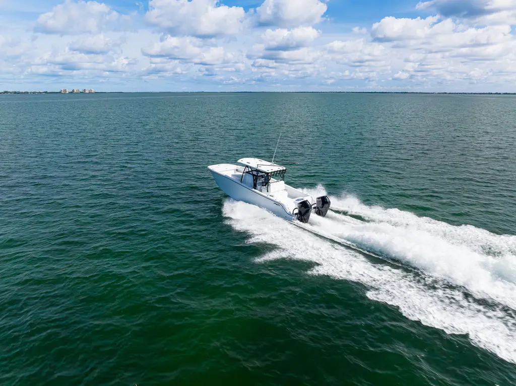 Thumbnail von Invincible 33 Catamaran