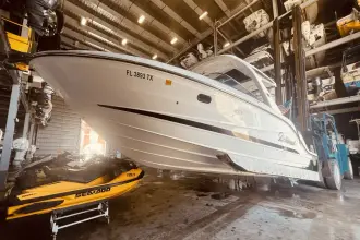 Thumbnail von Sea Ray SLX 310 Dıştan Takma